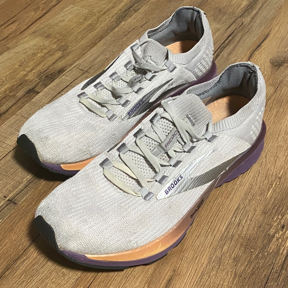 Brooks Ricochet 2 Womens Running Shoes Grey Purple Orange 1203031B028 Size 10.5